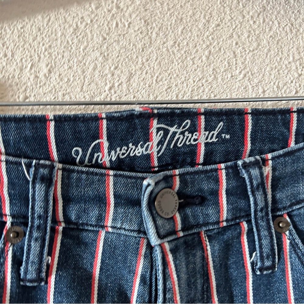 Universal Thread Artsy Fun Carnival Rockabilly St… - image 2